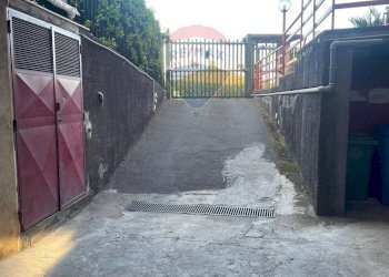 Non correlato - Box Via Sottotenente Vincenzo Barbagallo
 
75, Acireale - foto 8