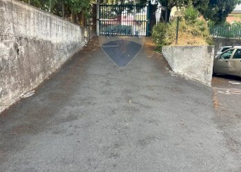 Non correlato - Box Via Sottotenente Vincenzo Barbagallo
 
75, Acireale - foto 11