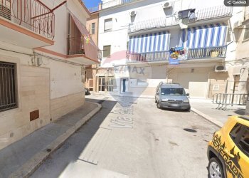 Edificio all\'aperto - Locale Commerciale Via Gargano
 
29, Manfredonia - foto 6