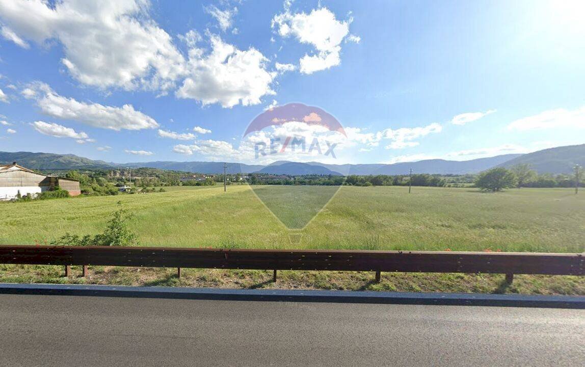 Vista delle montagne - Terreno edificabile ss 80, L'Aquila - foto 1