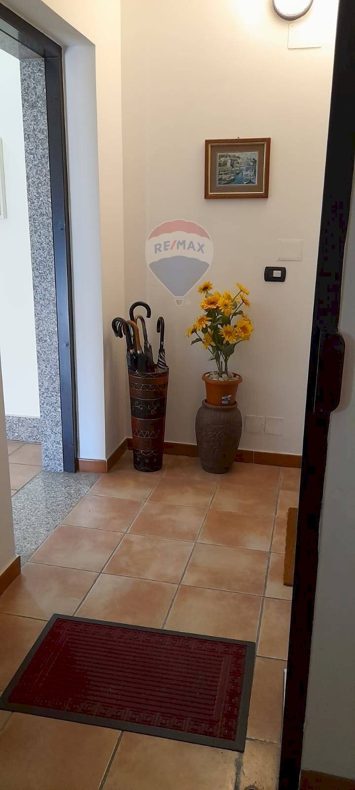 Hall / corridoio - Bilocale Via XXVI Ottobre
U, Teano - foto 2