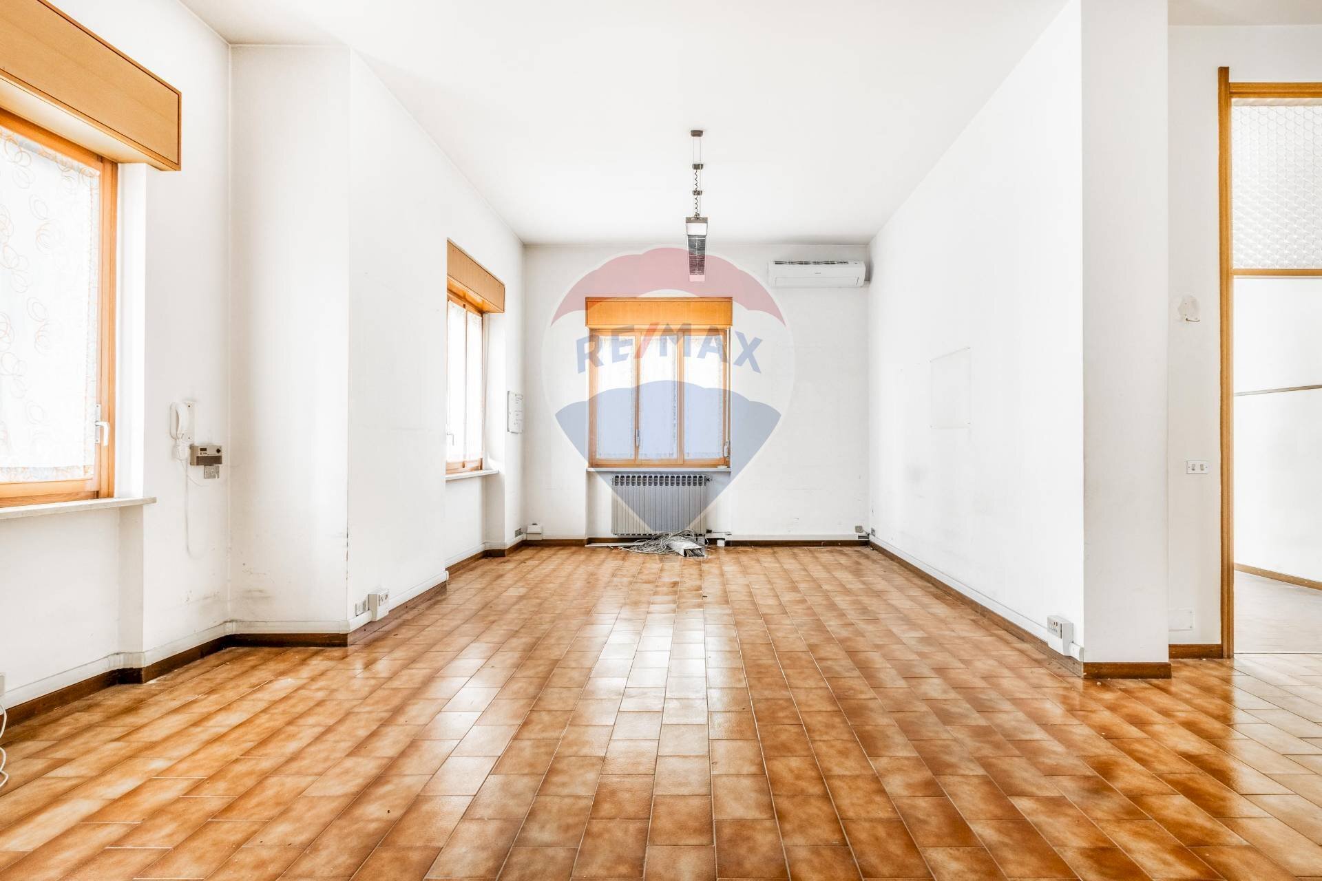 Stanza vuota - Ufficio Legnano - foto 3