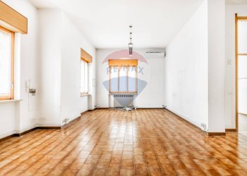 Stanza vuota - Ufficio Legnano - foto 3