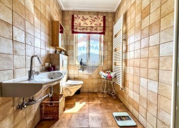 Bagno - Villa Via Case Rossi
 
2, Villa Minozzo - foto 21