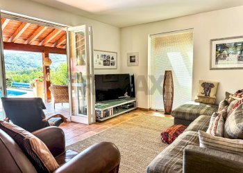 Soggiorno - Villa Via Case Rossi
 
2, Villa Minozzo - foto 5