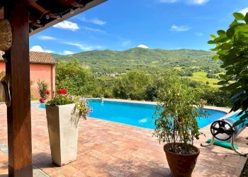 Piscina - Villa Via Case Rossi
2, Villa Minozzo - foto 4