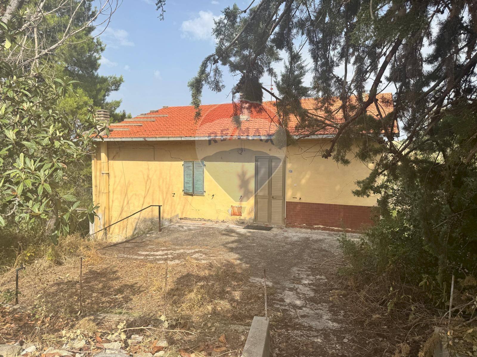 Casa all\'aperto - Independent house via provinciale per scafa
 
34, Lettomanoppello - photo 1