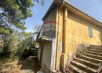 Casa all\'aperto - Independent house via provinciale per scafa
 
34, Lettomanoppello - photo 2