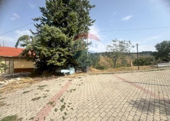 Giardino - Independent house via provinciale per scafa
 
34, Lettomanoppello - photo 4