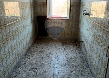 Stanza vuota - Independent house via provinciale per scafa
 
34, Lettomanoppello - photo 9