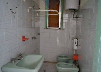 Bagno - Quadrilocale salita mulino vittoria
 
76, Palermo - foto 21
