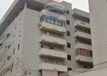 Edificio all\'aperto - Bilocale Largo Villaura
 
27, Palermo - foto 4