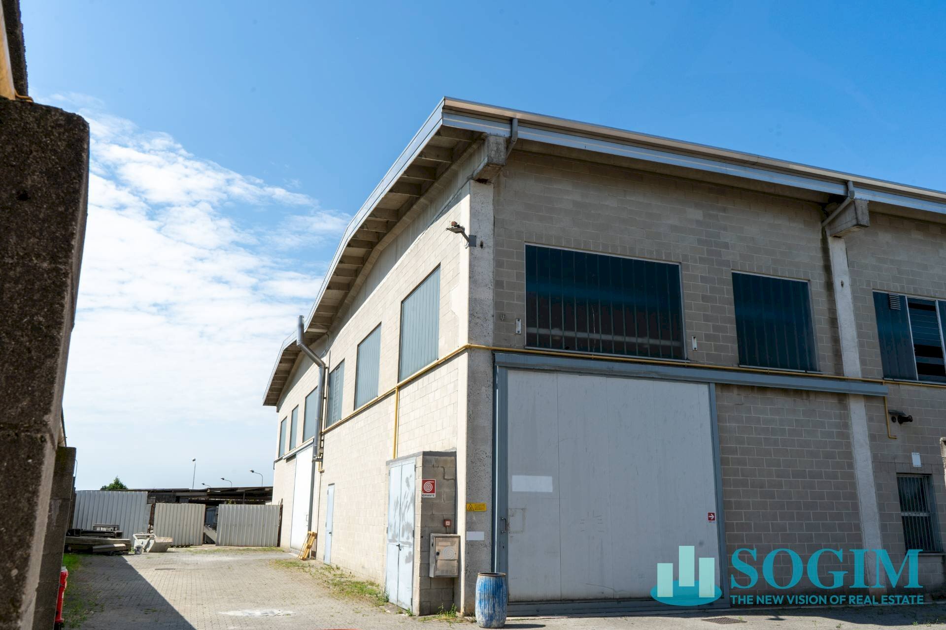 Esterno_1 - Capannone Via San Maurizio
 
1, Turate - foto 2