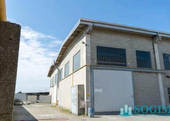 Esterno_2 - Capannone Via San Maurizio
1, Turate - foto 3