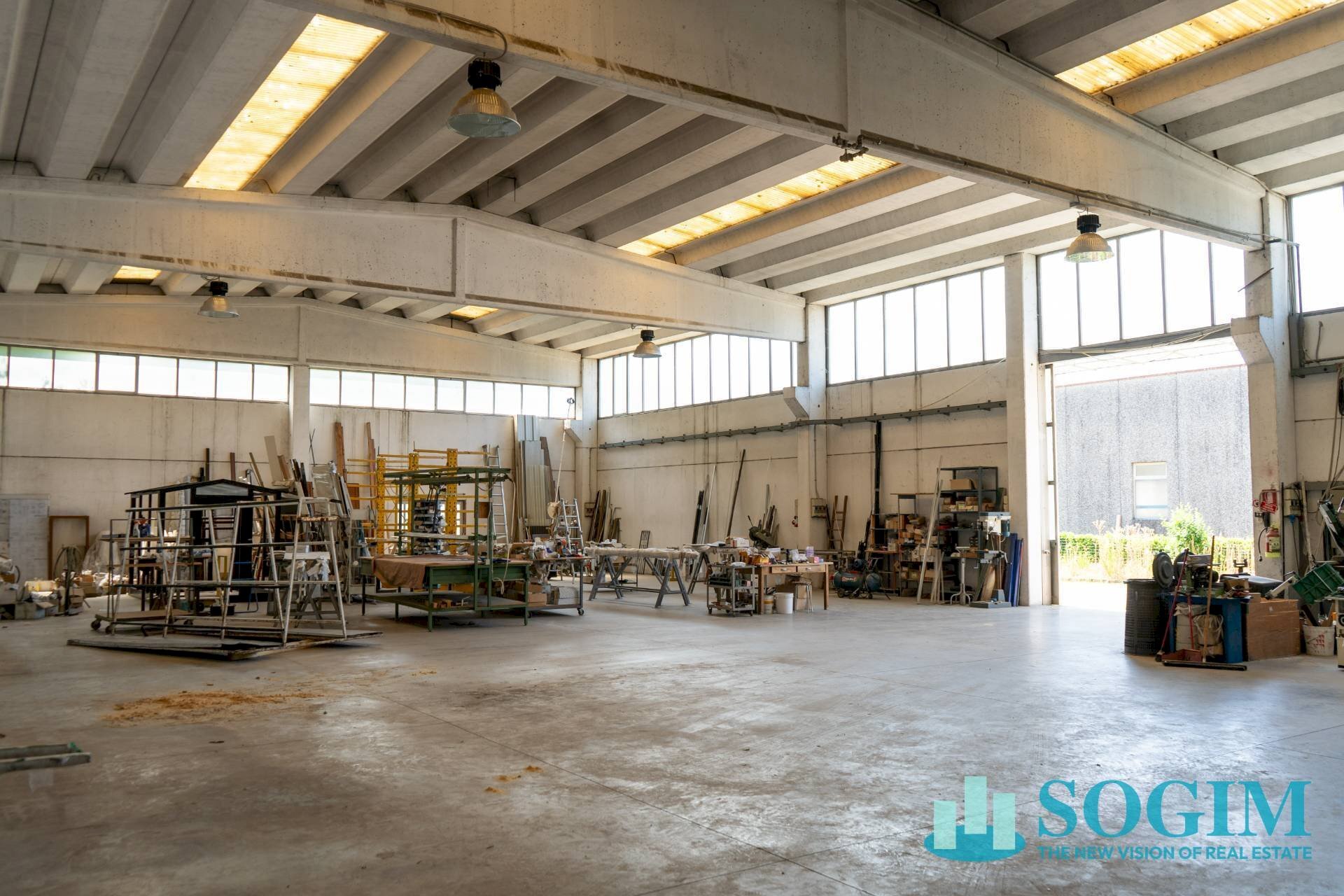 Interno_1 - Capannone Via  Guglielmetti
 
14, Mozzate - foto 2