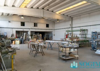 Interno_7 - Capannone Via  Guglielmetti
 
14, Mozzate - foto 8