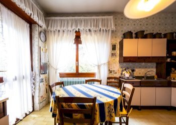 Foto 10 - Villa Via Monte santo
 
7, Albizzate - photo 10