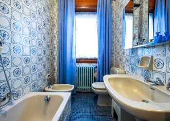 Foto 21 - Villa Via Monte santo
 
7, Albizzate - photo 21