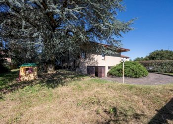 Foto 50 - Villa Via Monte santo
 
7, Albizzate - photo 50