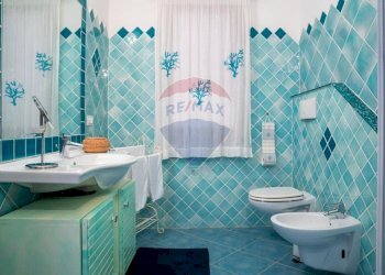 Bagno - Trilocale via Giovanni Pascoli
 
18/D, Domus De Maria - foto 14