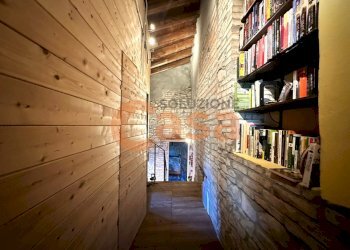 Disimpegno - Casa indipendente Loc rezzano, Carpaneto Piacentino - foto 6