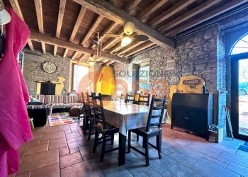 Soggiorno - Casa indipendente Loc rezzano, Carpaneto Piacentino - foto 17