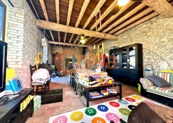 Soggiorno - Casa indipendente Loc rezzano, Carpaneto Piacentino - foto 18