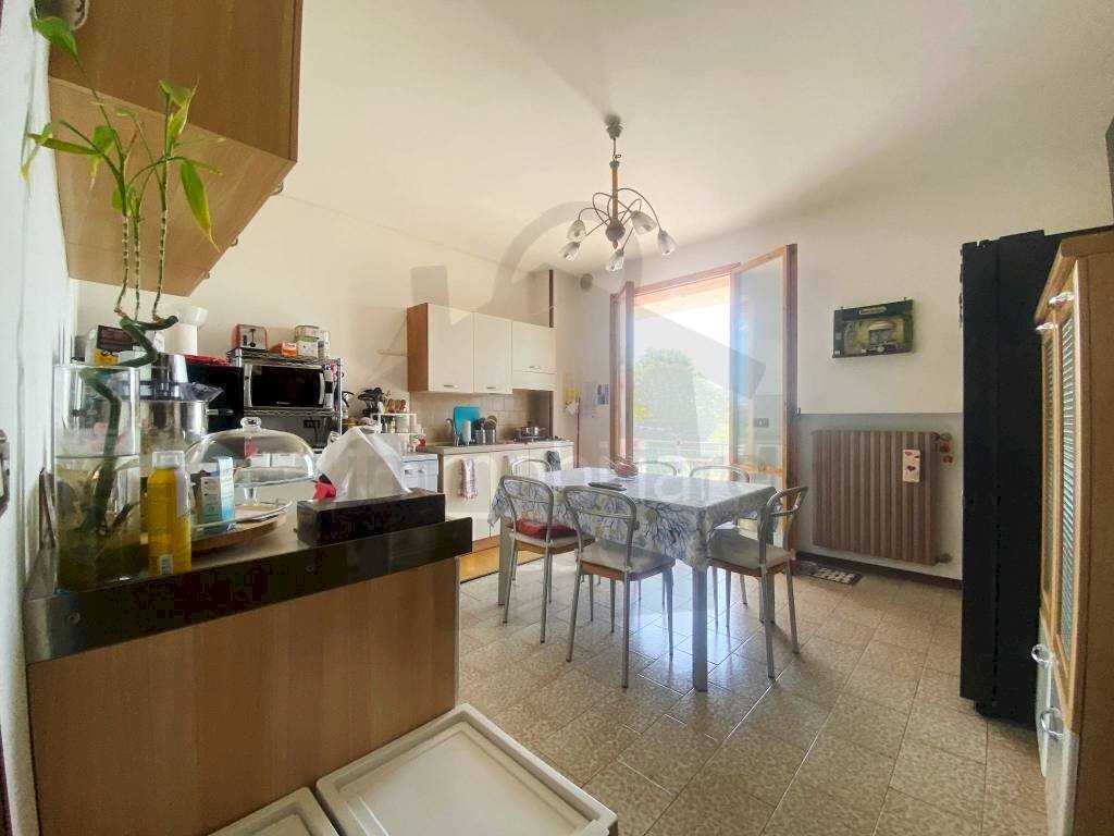 Cucina - Appartamento via Giacinto Mondaini, Verucchio - foto 3