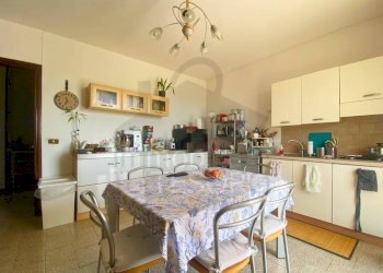 Cucina - Appartamento via Giacinto Mondaini, Verucchio - foto 4