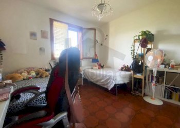 Camera da letto - Appartamento via Giacinto Mondaini, Verucchio - foto 8