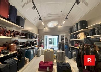 Foto 3 - Locale Commerciale Via San Giovanni
 
38, Caserta - foto 3