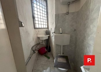 Foto 10 - Locale Commerciale Via San Giovanni
 
38, Caserta - foto 10