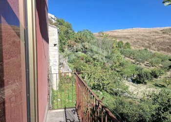 Foto 4 - Stabile - Palazzo via XXIV
 
SNC, Castelbottaccio - foto 4