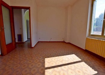 Camera da letto - Rustic via Emilio Sambuy, 44, Lesegno - photo 6