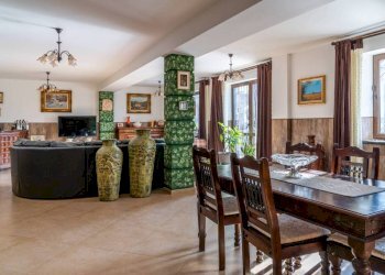 Salone - Villa via Maniotto, 6, Carmagnola - foto 7