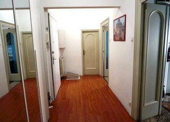 Corridoio - Trilocale corso Luigi Andrea Martinetti, 1, Genova (zona Sampierdarena) - foto 6