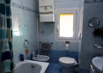 Bagno - Trilocale corso Luigi Andrea Martinetti, 1, Genova (zona Sampierdarena) - foto 17