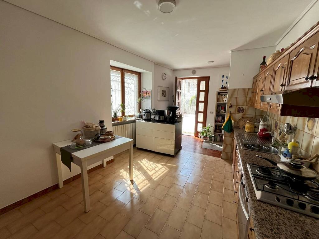 Cucina - Independent house via Fratelli Bottero, 1/a, Chiusa di Pesio - photo 2