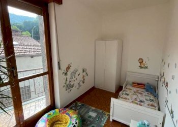 Camera da letto - Casa indipendente via Fratelli Bottero, 1/a, Chiusa di Pesio - foto 9