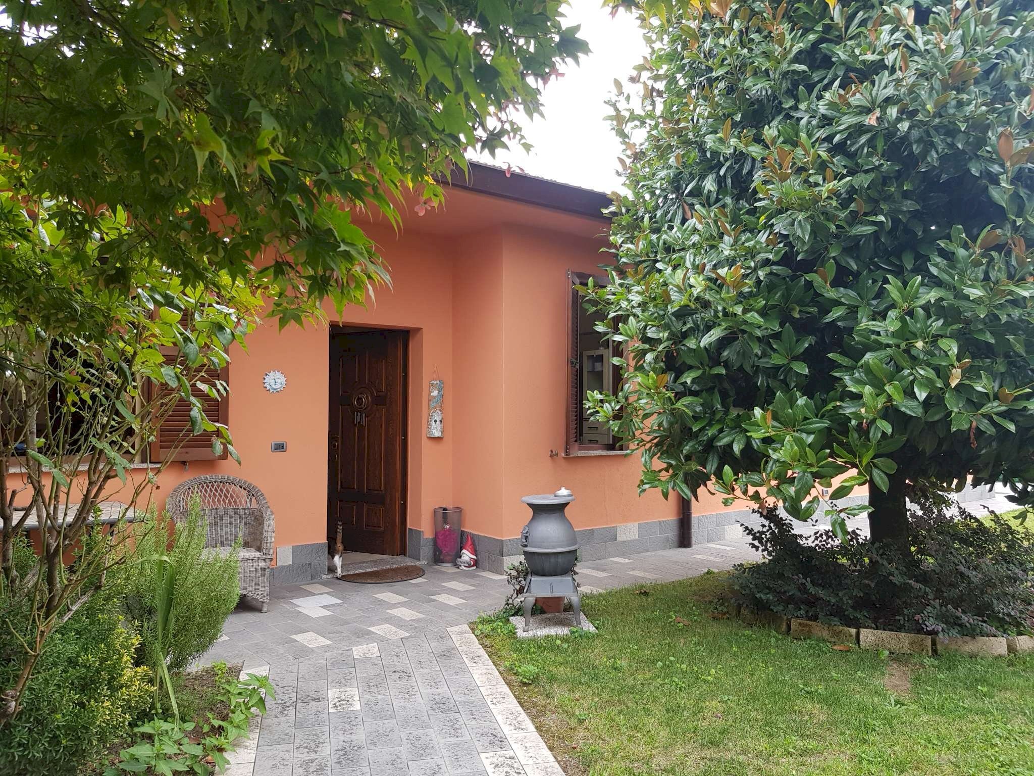 esterno - Villa via Primo Maggio, Spino d'Adda - foto 2