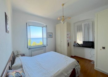 Camera da letto - Quadrilocale via Daniele Manin, 17, Sori - foto 7