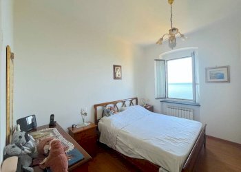 Camera da letto - Quadrilocale via Daniele Manin, 17, Sori - foto 8