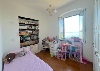 Camera da letto - Quadrilocale via Daniele Manin, 17, Sori - foto 11