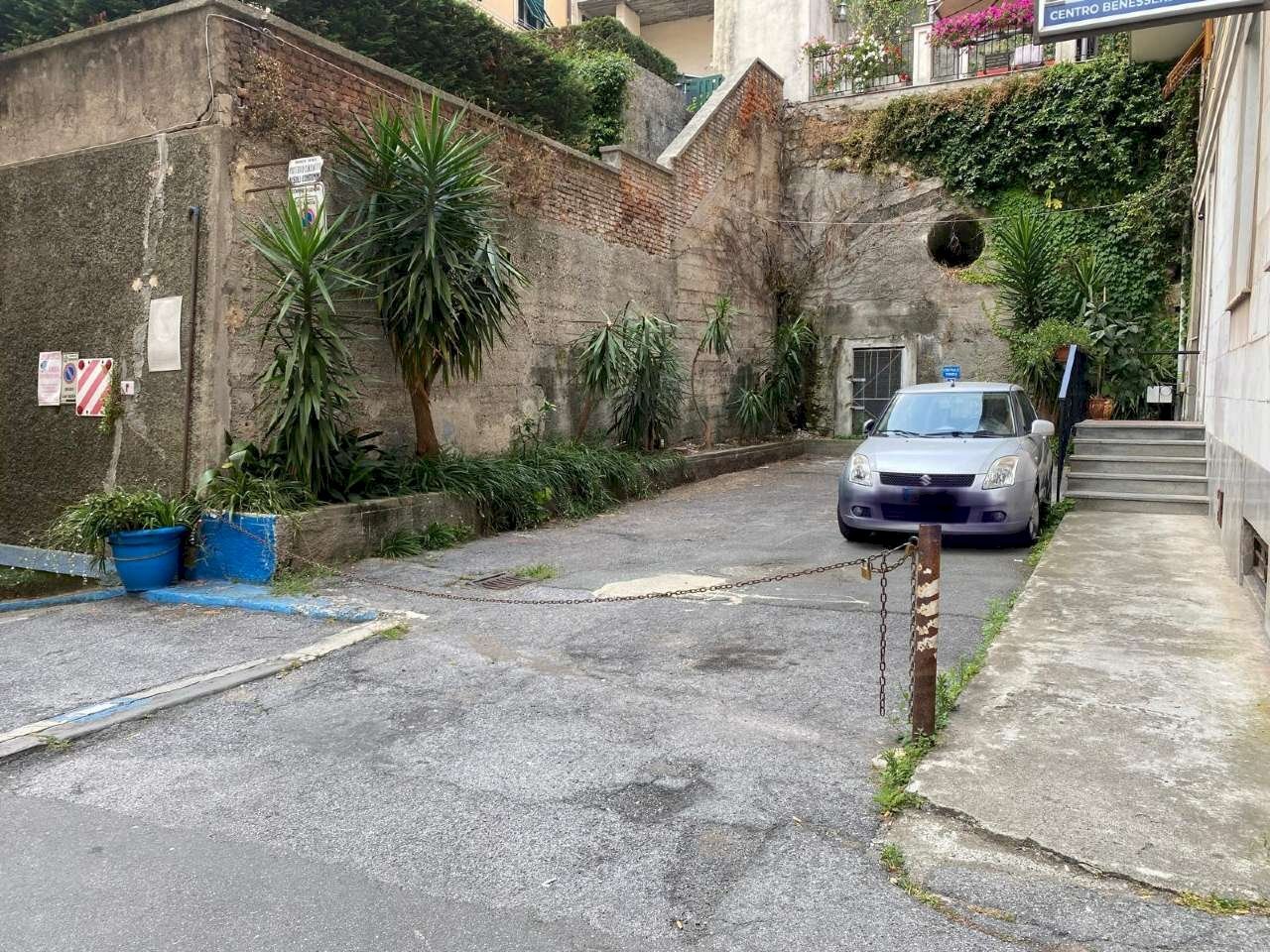 d8be6ff9-da94-40bc-8544-17a24af1f200 - Box via Jacini, 2, Genova (neighborhood Sestri Ponente) - photo 2