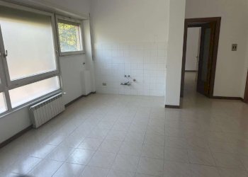 Angolo cottura - Bilocale via Beata Vergine del Carmelo, Roma (zona Mostacciano) - foto 2