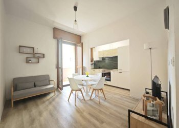 Bilocale Via Giuseppe Dagnini, Bologna (zona Santo Stefano) - foto 1