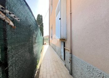 Quadrilocale Via Cisa, Sarzana - foto 18