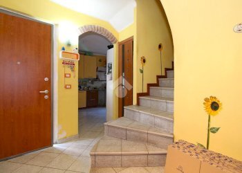 Rustic Via principi della cisterna, Reano - photo 3