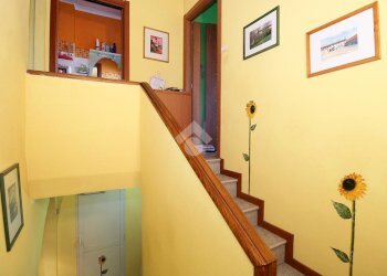 Rustic Via principi della cisterna, Reano - photo 7