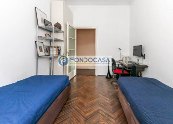 Foto 32 - Three-room apartment Via Soperga
 
32, Milano - photo 32